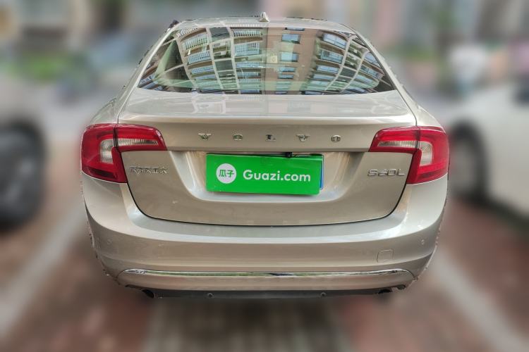 Used Volvo S60 2015 S60L 2.0T Zhiyuan Edition Rear