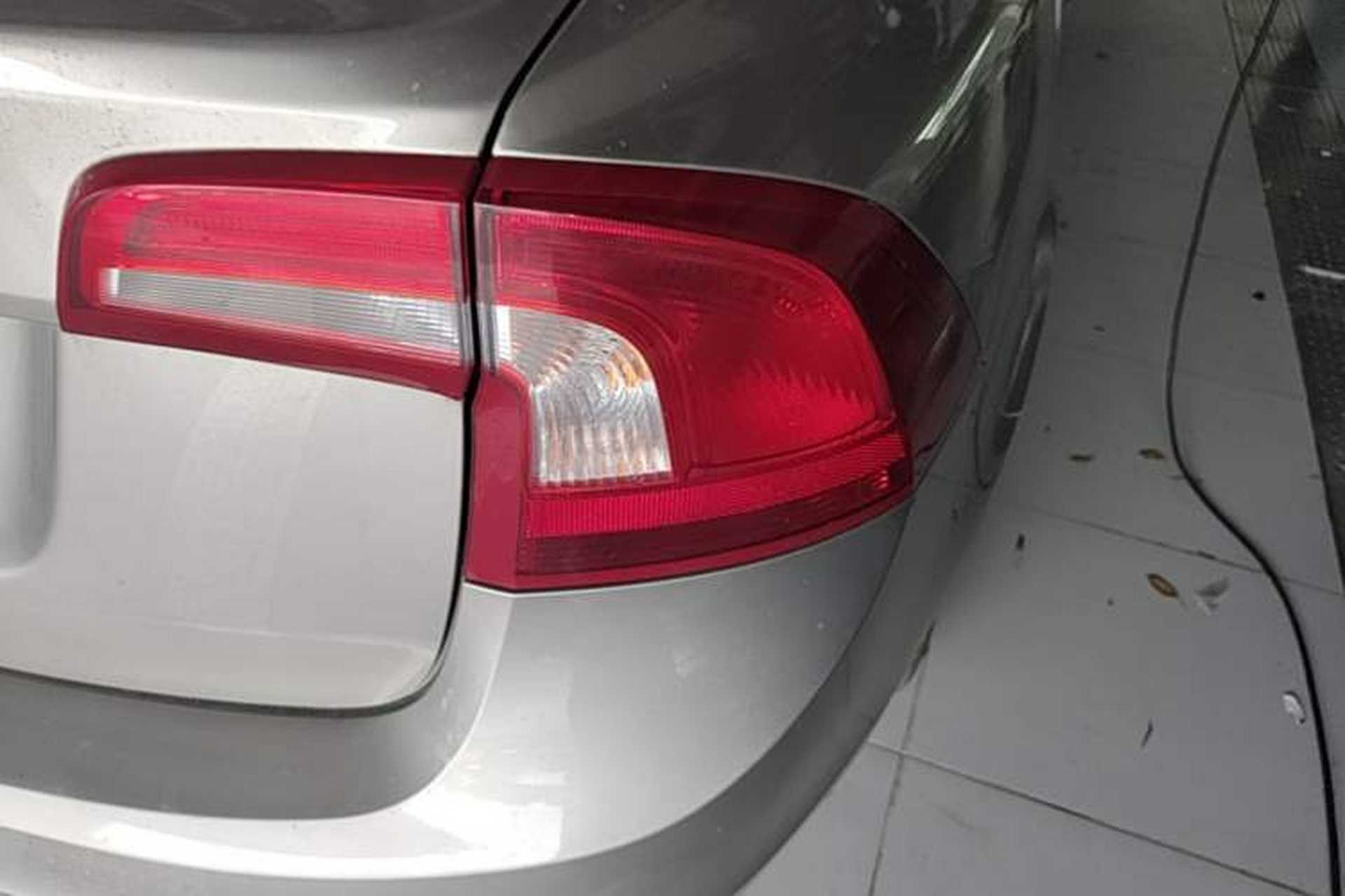 Used Volvo S60 2015 S60L 2.0T Smart Drive Edition Right Rear Taillight