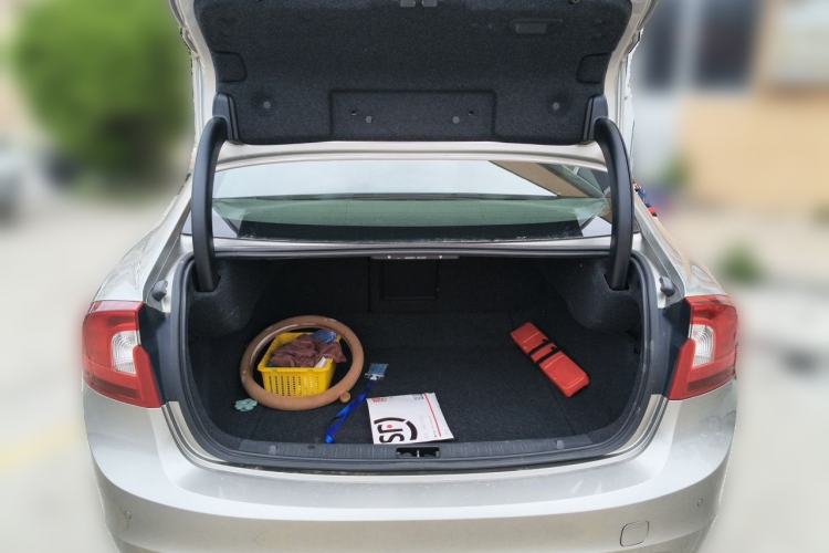 Used Volvo S60 2015 S60L 2.0T Smart Drive Edition Trunk