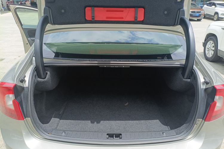 Used Volvo S60 2015 S60L 2.0T Smart Drive Edition Trunk