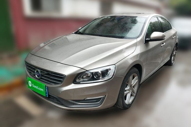 Used Volvo S60 2015 S60L T5 Intelligent Drive Edition Guazi used car, China used car export, Used car for sale, Used cars, Cheapest cars for sale