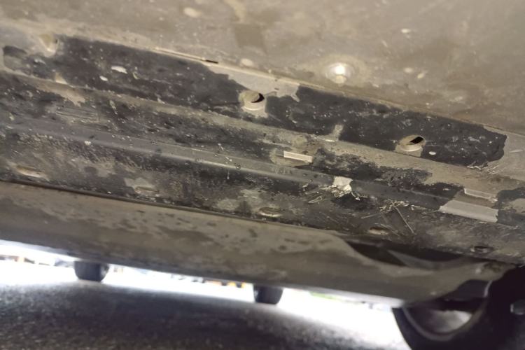 Used Volvo S60 2015 S60L 2.0T Zhiyuan Edition Chassis Front