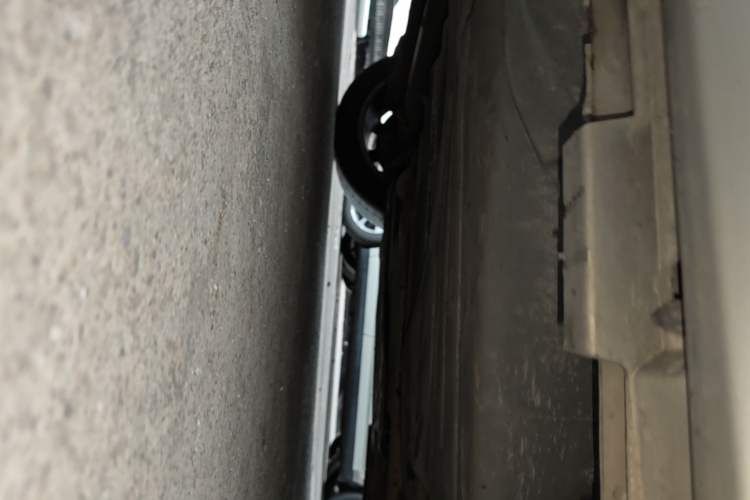 Used Volvo S60 2015 S60L 2.0T Zhiyuan Edition Chassis Rear Right