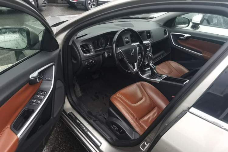 Used Volvo S60 2015 S60L T5 Intelligent Drive Edition Driver Seat
