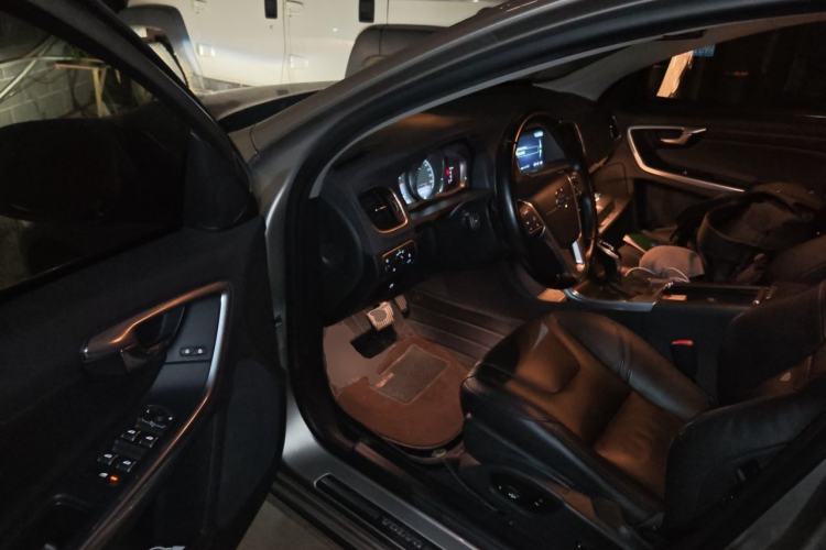 Used Volvo S60 2015 S60L T5 Intelligent Drive Edition Driver Seat