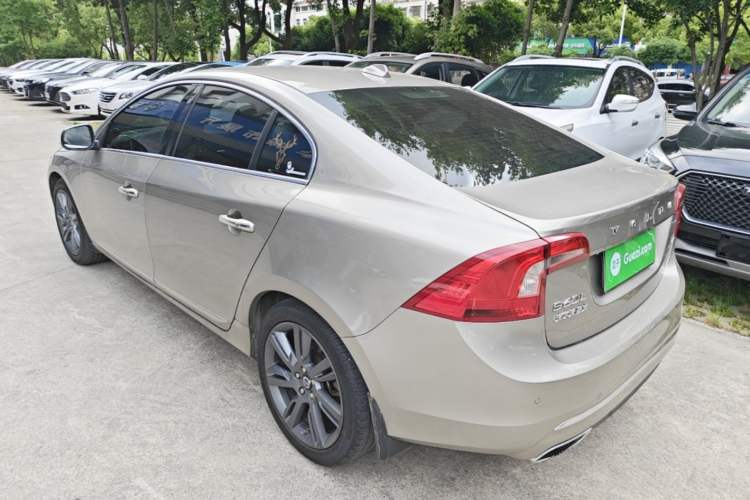 Used Volvo S60 2015 S60L T5 Zhiyue Edition Exterior 2