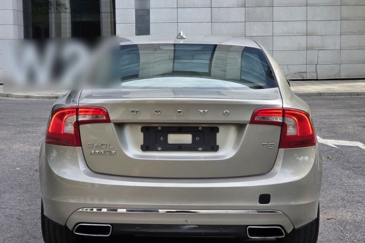 Used Volvo S60 2015 S60L T5 Intelligent Drive Edition Exterior 5