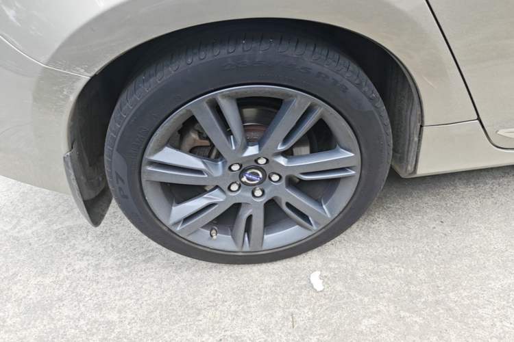Used Volvo S60 2015 S60L T5 Zhiyue Edition Exterior 5
