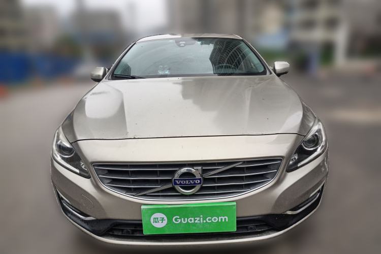 Used Volvo S60 2015 S60L 2.0T Zhiyuan Edition Front