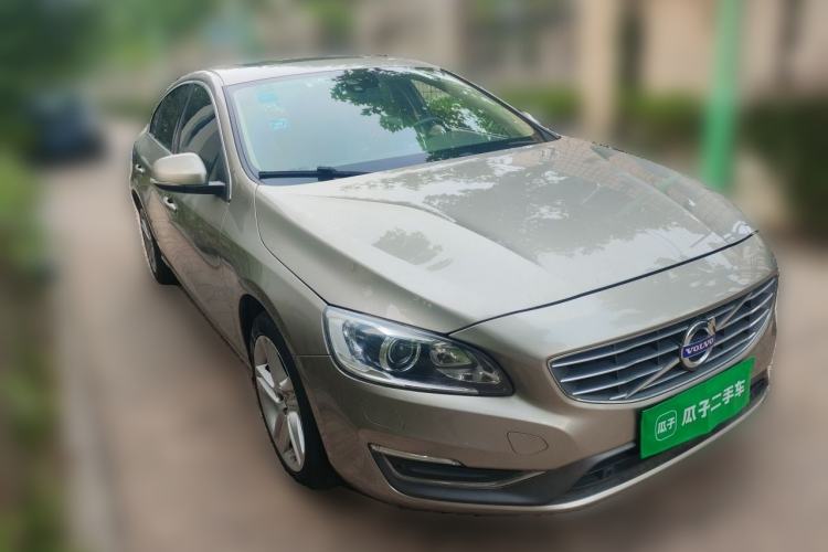 Used Volvo S60 2015 S60L T5 Intelligent Drive Edition Front Right 45 Deg