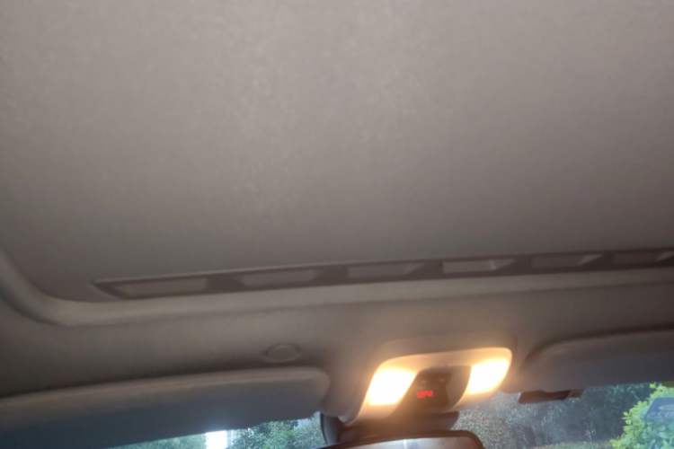 Used Volvo S60 2015 S60L 2.0T Zhiyuan Edition Headliner