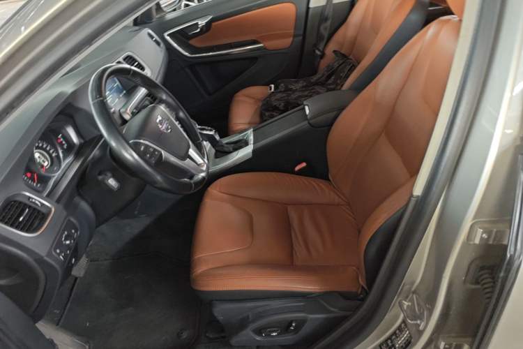 Used Volvo S60 2015 S60L 2.0T Zhiyuan Edition Left Front Seat