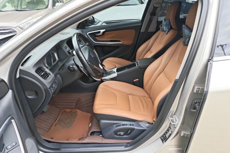 Used Volvo S60 2015 S60L T5 Zhiyue Edition Left Front Seat