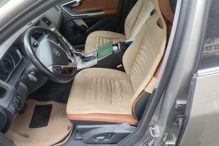 Used Volvo S60 2015 S60L 2.0T Zhiyuan Edition Left Front Seat
