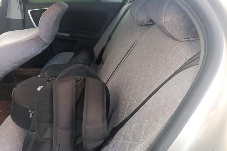 Used Volvo S60 2015 S60L 2.0T Smart Drive Edition Left Rear Seat