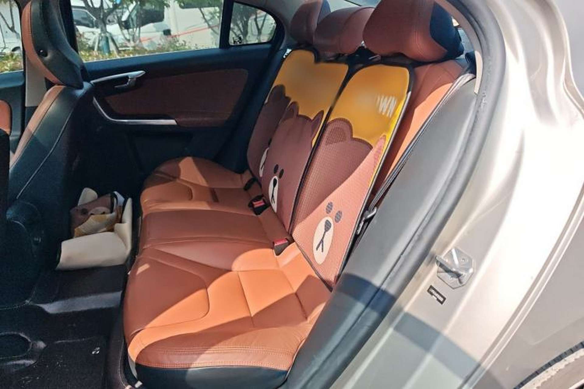 Used Volvo S60 2015 S60L 2.0T Zhiyuan Edition Left Rear Seat