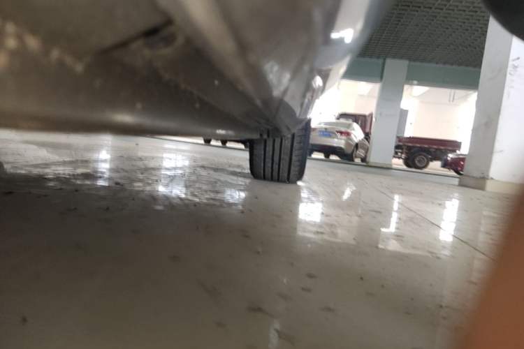 Used Volvo S60 2015 S60L T5 Intelligent Drive Edition Left Side Sill