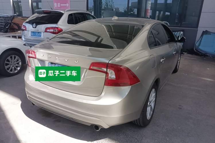 Used Volvo S60 2015 S60L 2.0T Smart Drive Edition Rear Right 45 Deg