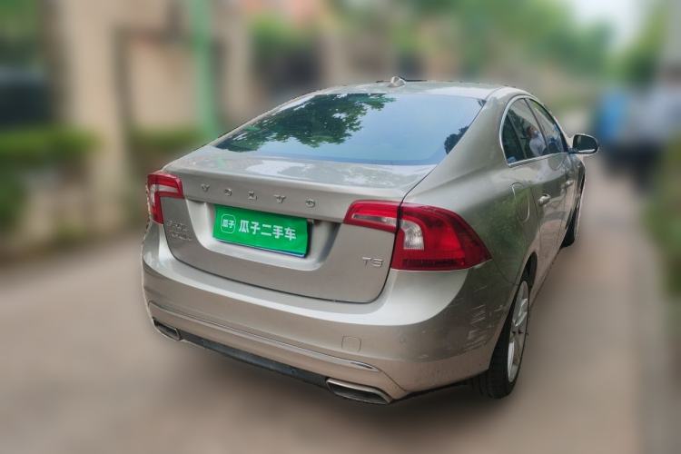 Used Volvo S60 2015 S60L T5 Intelligent Drive Edition Rear Right 45 Deg