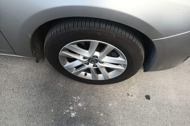 Used Volvo S60 2015 S60L 2.0T Smart Drive Edition Right Front Wheel Hub
