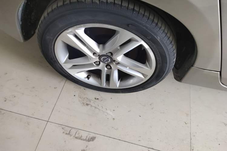 Used Volvo S60 2015 S60L T5 Intelligent Drive Edition Right Rear Wheel Hub