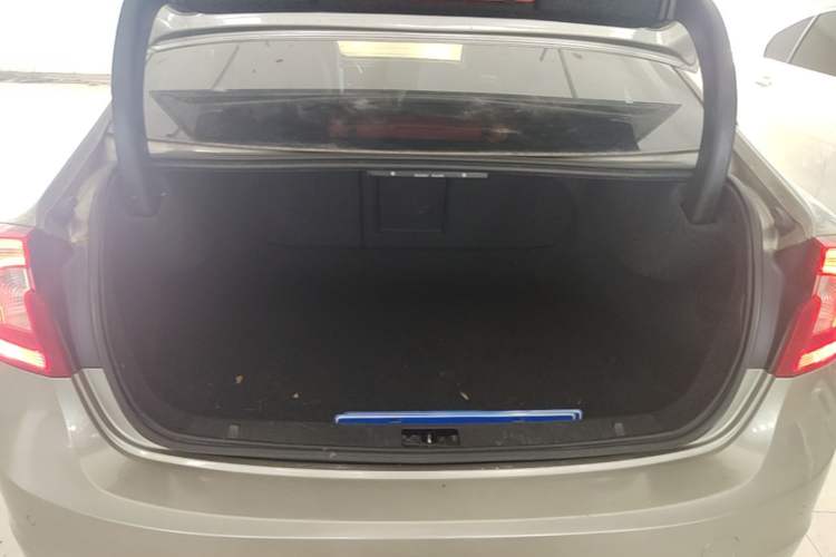 Used Volvo S60 2015 S60L T5 Intelligent Drive Edition Trunk