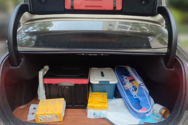 Used Volvo S60 2015 S60L 2.0T Zhiyuan Edition Trunk