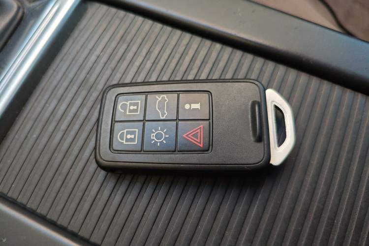 Used Volvo S60 2015 S60L T5 Intelligent Drive Edition Vehicle Key