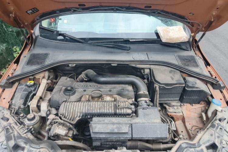 Used Volvo S60 2015 S60L T5 Intelligent Drive Edition Engine Bay