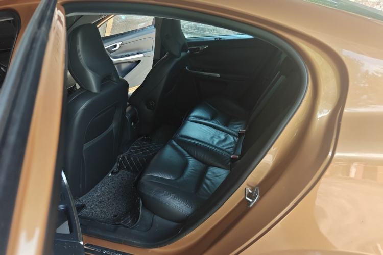 Used Volvo S60 2015 S60L T5 Intelligent Drive Edition Left Rear Seat