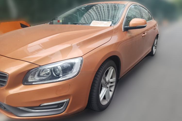 Used Volvo S60 2015 S60L T5 Intelligent Drive Edition Guazi used car, China used car export, Used car for sale, Used Volvo cars, Cheapest cars for sale