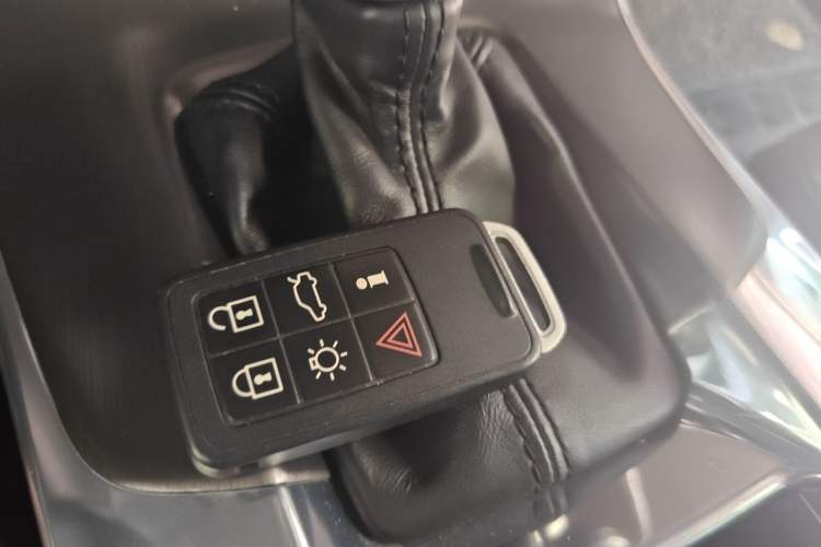 Used Volvo S60 2015 S60L T5 Intelligent Drive Edition Vehicle Key