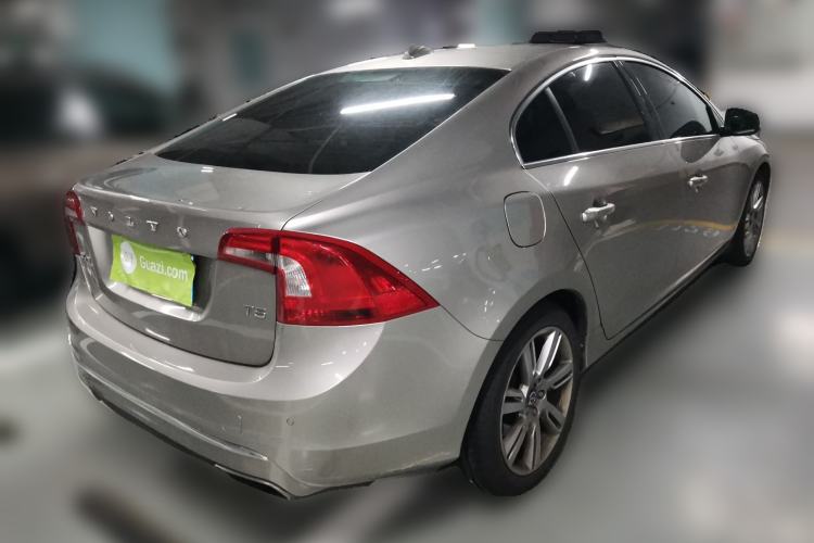 Used Volvo S60 2015 S60L T5 Zhiyue Edition Rear Right 45 Deg