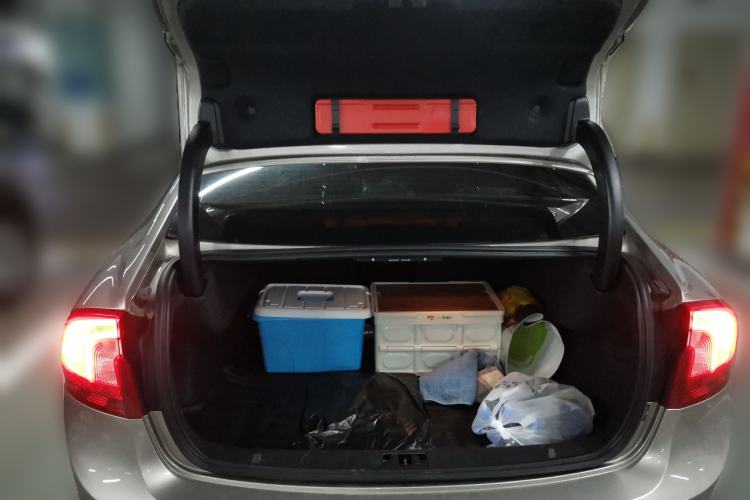 Used Volvo S60 2015 S60L T5 Zhiyue Edition Trunk