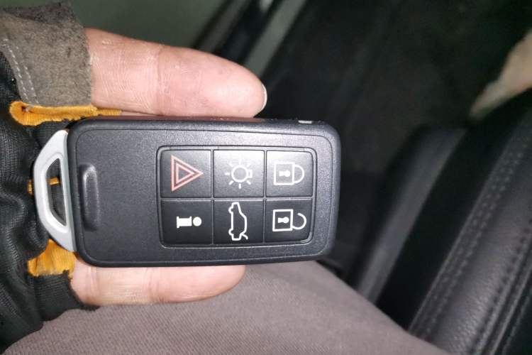 Used Volvo S60 2015 S60L T5 Zhiyue Edition Vehicle Key