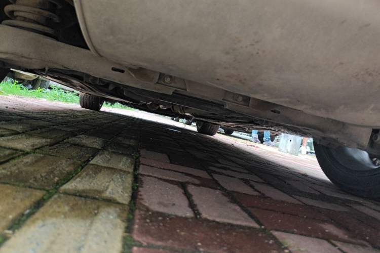 Used Volvo S60 2015 S60L T5 Zhiyue Edition Chassis Rear