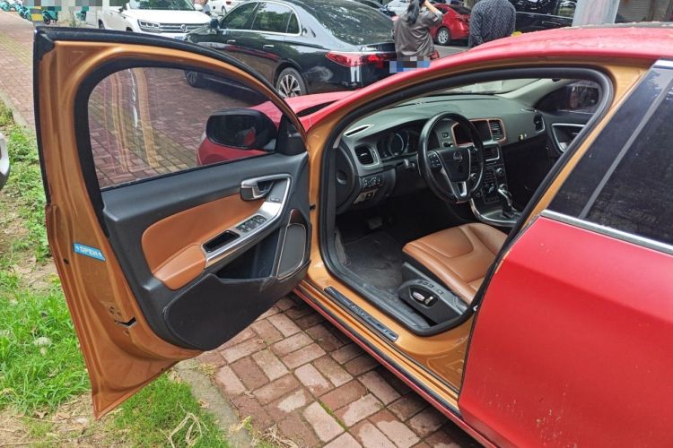 Used Volvo S60 2015 S60L T5 Zhiyue Edition Driver Seat