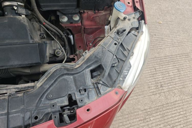 Used Volvo S60 2015 S60L T5 Intelligent Drive Edition Engine Bay Left