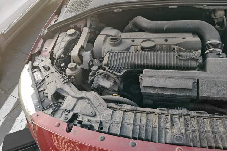 Used Volvo S60 2015 S60L T5 Intelligent Drive Edition Engine Bay Right