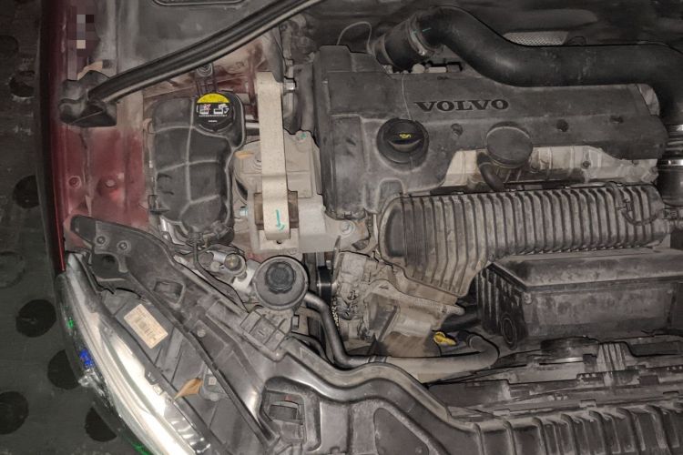Used Volvo S60 2015 S60L T5 Intelligent Drive Edition Engine Bay Right