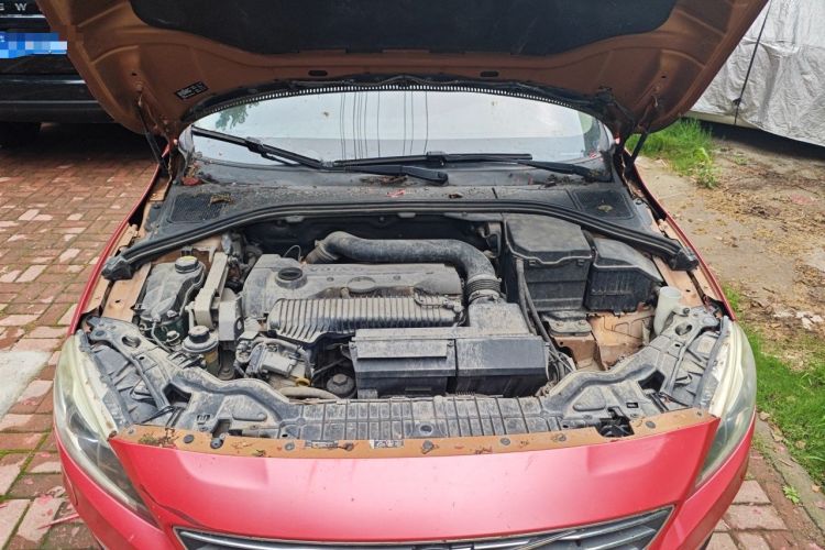 Used Volvo S60 2015 S60L T5 Zhiyue Edition Engine Bay
