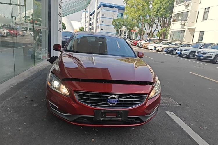 Used Volvo S60 2015 S60L 2.0T Zhiyuan Edition Front