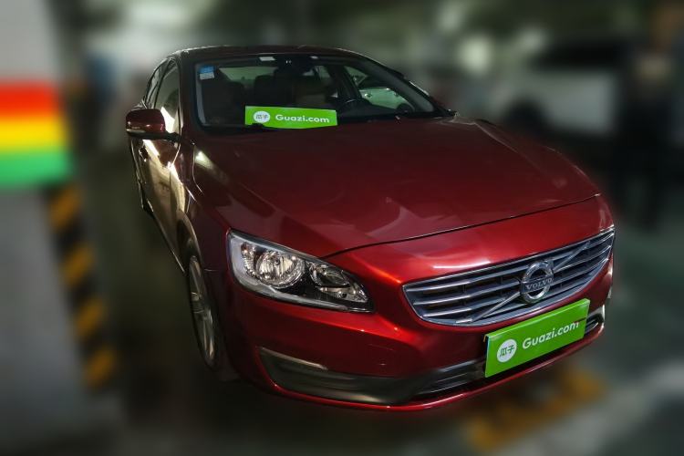 Used Volvo S60 2015 S60L 2.0T Smart Drive Edition Front Right 45 Deg