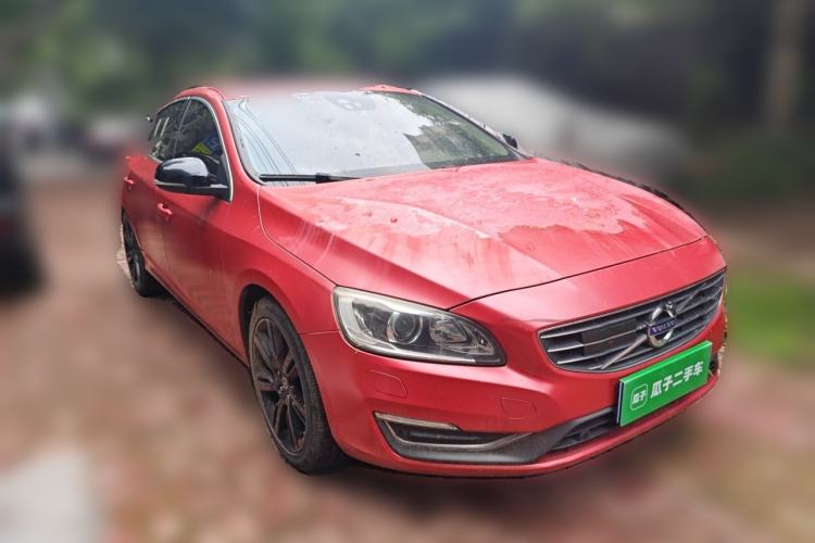 Used Volvo S60 2015 S60L T5 Zhiyue Edition Front Right 45 Deg