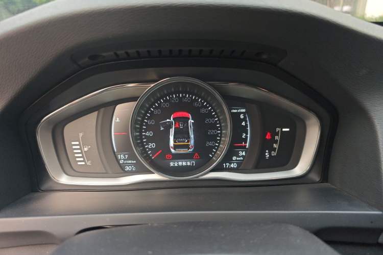 Used Volvo S60 2015 S60L T5 Intelligent Drive Edition Instrument Cluster