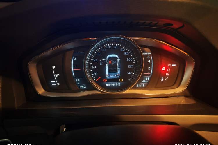 Used Volvo S60 2015 S60L T5 Intelligent Drive Edition Instrument Cluster