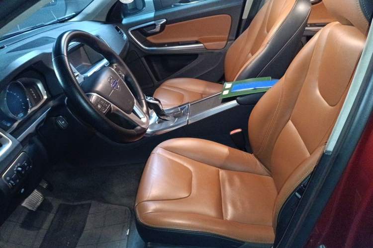 Used Volvo S60 2015 S60L T5 Intelligent Drive Edition Left Front Seat