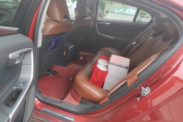 Used Volvo S60 2015 S60L 2.0T Smart Drive Edition Left Rear Seat