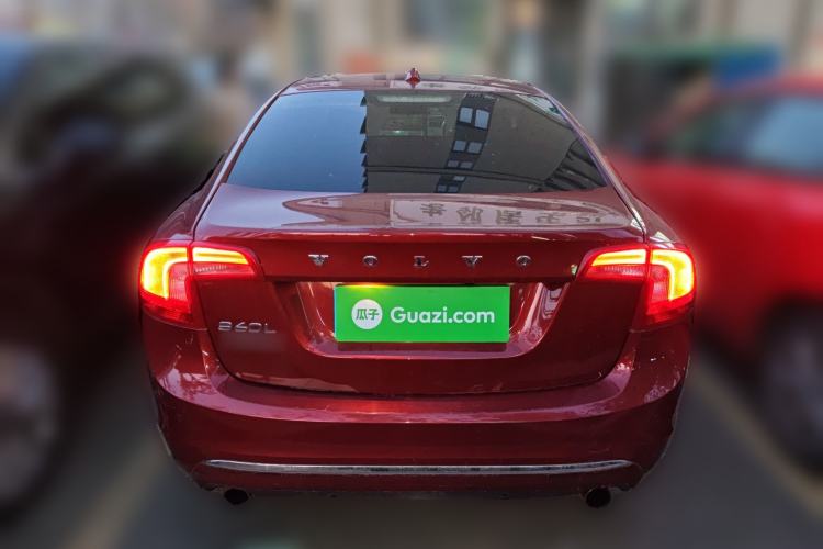 Used Volvo S60 2015 S60L 2.0T Zhiyuan Edition Rear