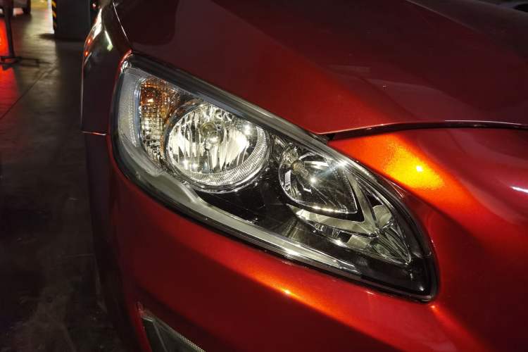 Used Volvo S60 2015 S60L 2.0T Smart Drive Edition Right Front Headlight